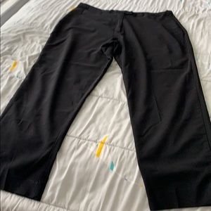 Chic Black Venezia dress pants - good condition